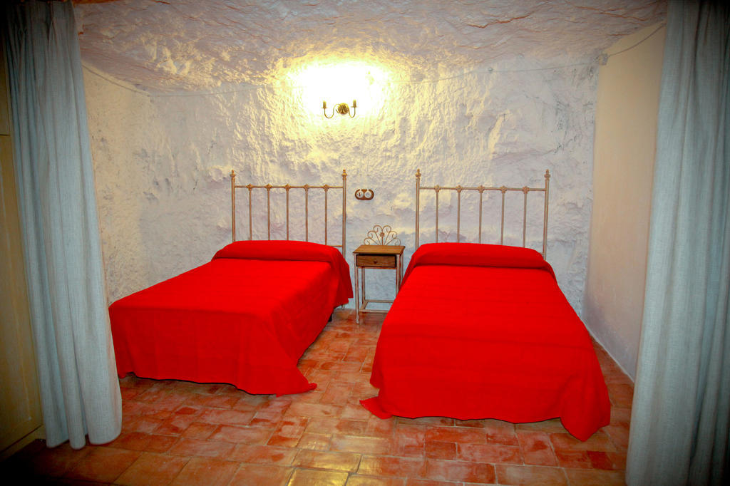 Casa Rural La Bodeguilla Alcala del Jucar Room photo